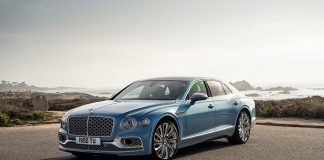 Bentley Flying Spur Mulliner 4-door Grand Tourer