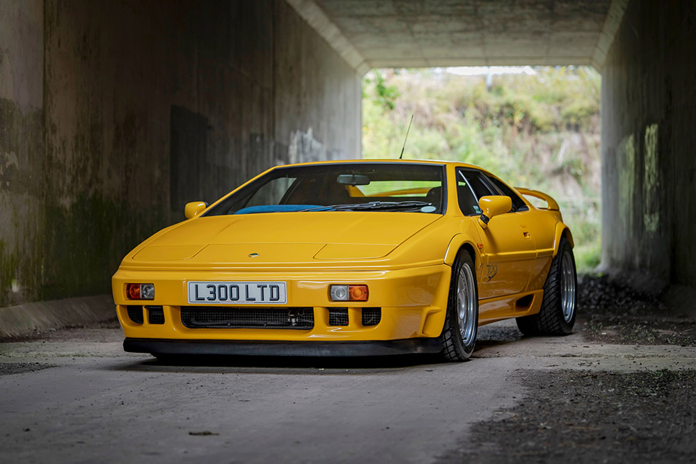 Six Appeal…Sextet of Iconic and Rare Lotus Esprit Head for Auction