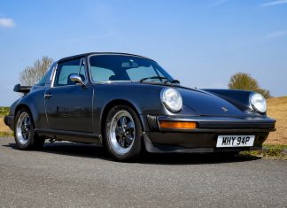 1976 Porsche 911 S Targa Offered at RM Sotheby's London Auction