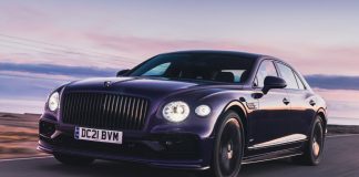 Bentley Flying Spur Hybrid crosses Iceland