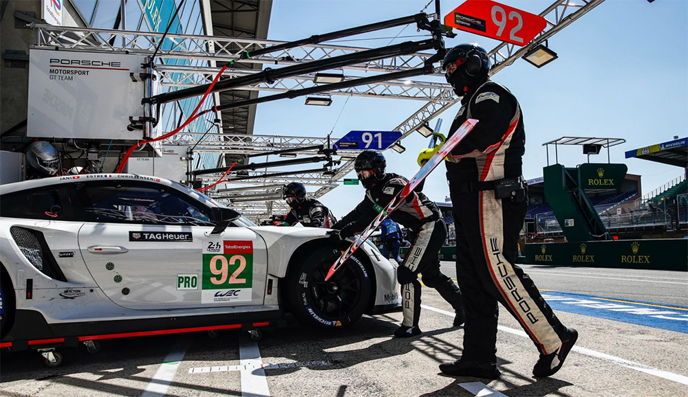 Porsches 14 Hours of Bahrain Preparations