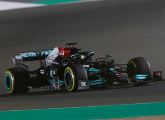 Mercedes F1 Lewis Hamilton wins Qatar Grand Prix