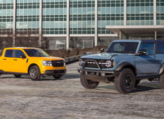 The All-New Ford Bronco And Maverick Earn North American Utility And Truck Of The Year Honors Ford Bronco And Maverick Earn North American Utility And Truck Of The Year