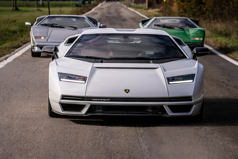 lamborghini-countach-lpi-800-4-roadtest-01 Lamborghini Countach LPI 800-4 Roadtest