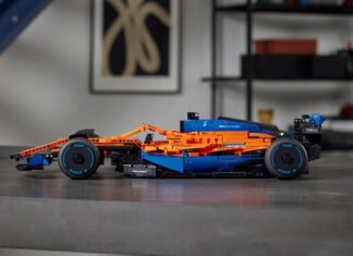 LEGO Technic McLaren Formula 1 Race Car