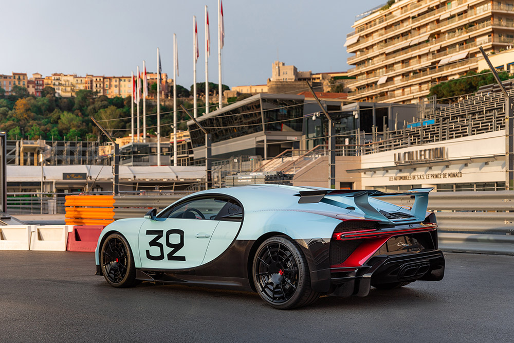 Bugatti Chiron Pur Sport Grand Prix Makes Public Debut at Top Marques Monaco
