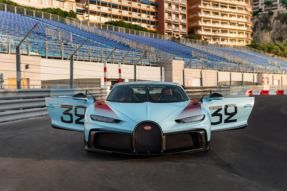 bugatti-chiron-pur-sport-grand-prix-05 Bugatti Chiron Pur Sport Grand Prix Makes Public Debut at Top Marques Monaco