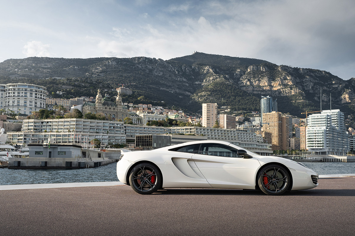 F1 World Champions Lewis Hamilton and Jenson Button McLaren supercars at Concorso d’Eleganza Villa d’Este Auction