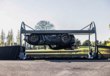 McMurtry Spéirling hypercar drives upside down