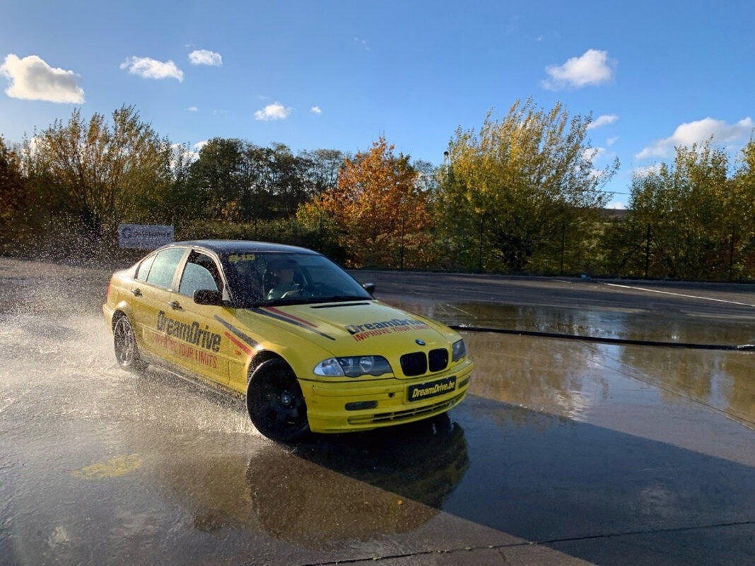 DriftDRIVE Wet Weather Drift School