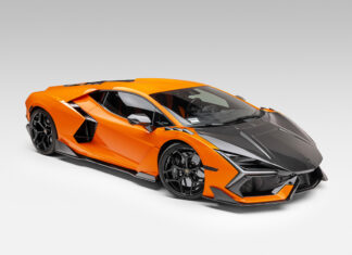 Vorsteiner Lamborghini Revuelto carbon fiber kit