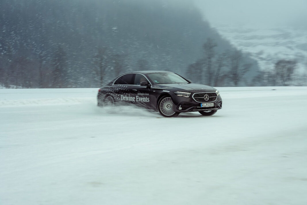 Mercedes-Benz Driving Events Berufsfahrer training in Saalfelden