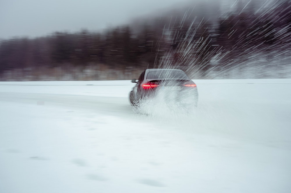 Mercedes-Benz Driving Events Berufsfahrer training in Saalfelden