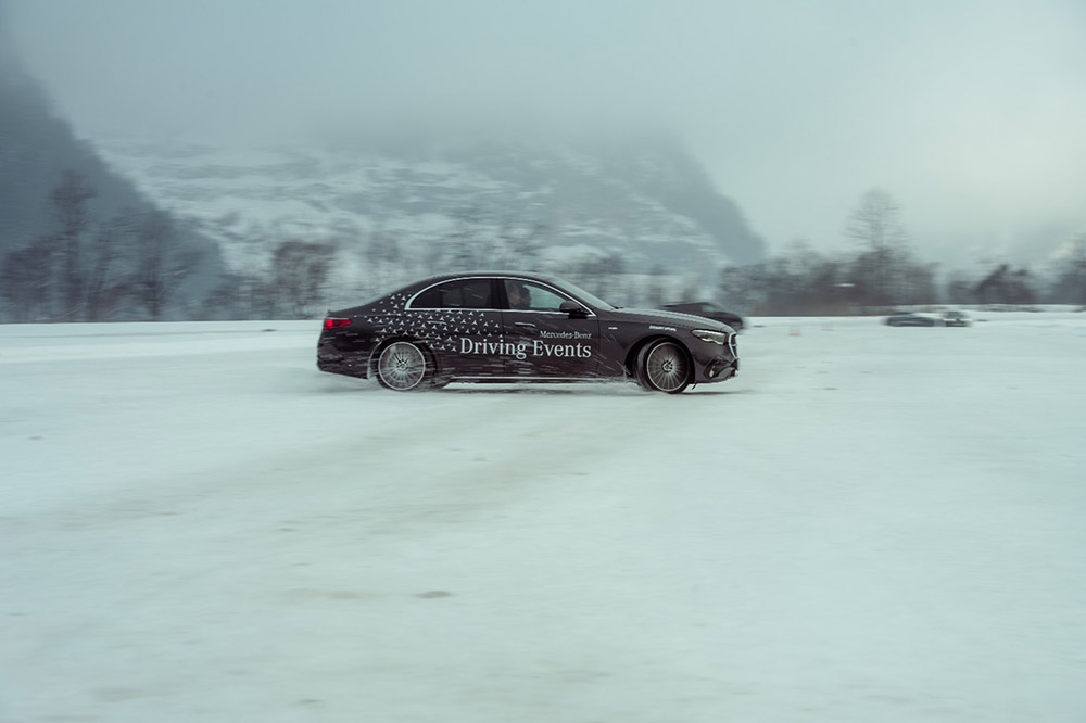 Mercedes-Benz Driving Events Berufsfahrer training in Saalfelden