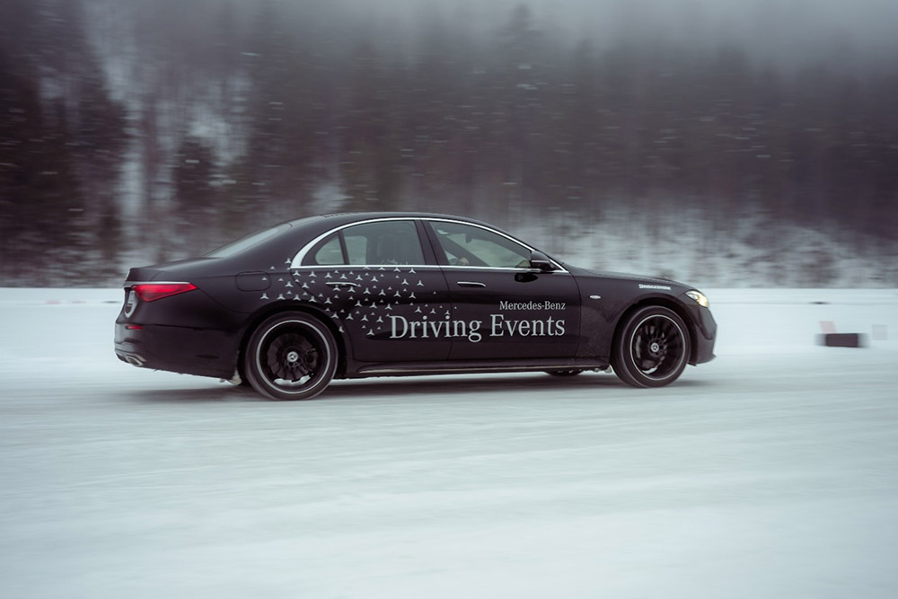 Mercedes-Benz Driving Events Berufsfahrer training in Saalfelden