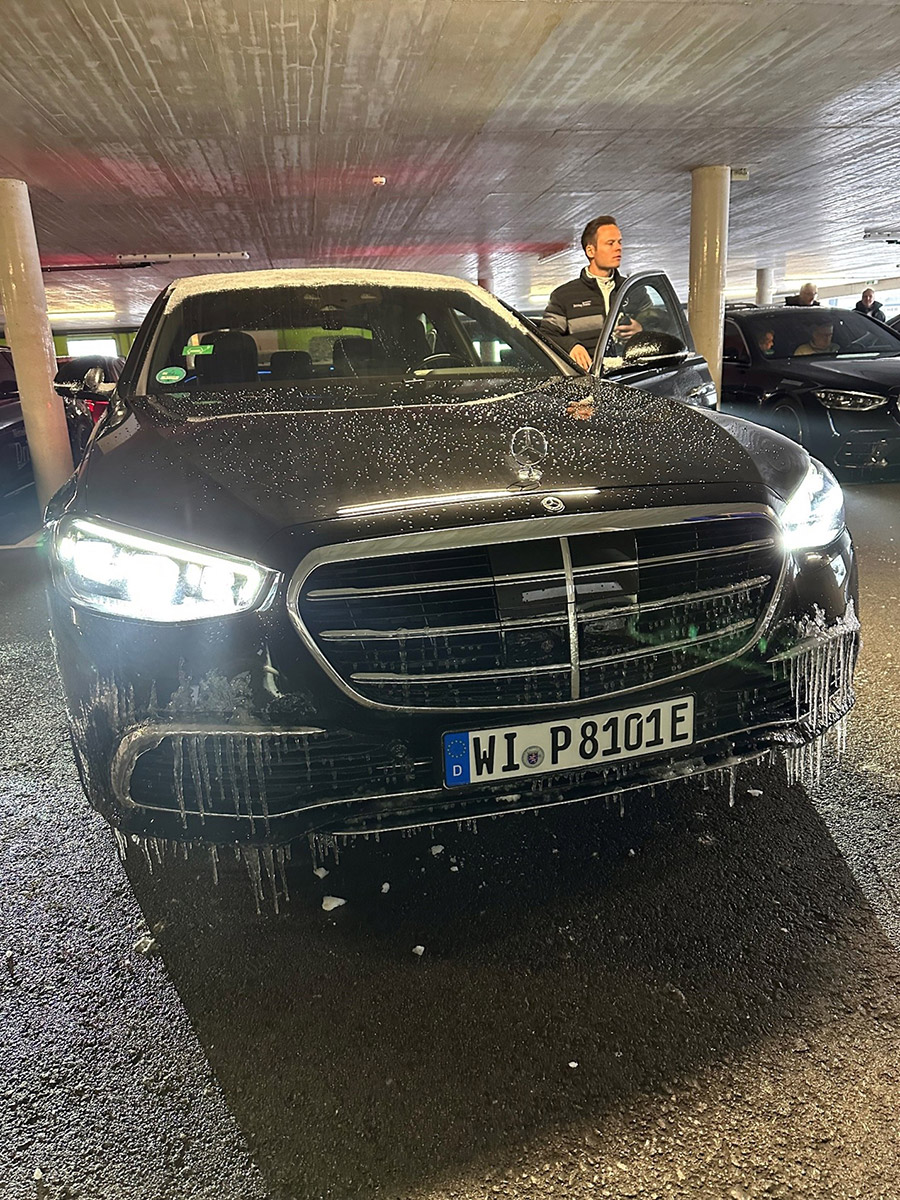 Mercedes-Benz Driving Events Berufsfahrer training in Saalfelden