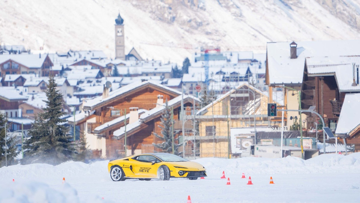 Lamborghini Accademia Neve 2026