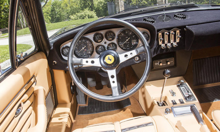 Ferrari 365 GTS/4 Daytona Spider