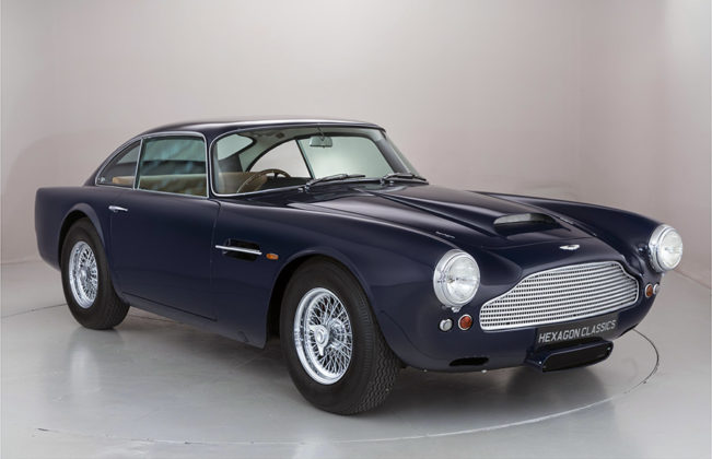 Aston Martin DB4