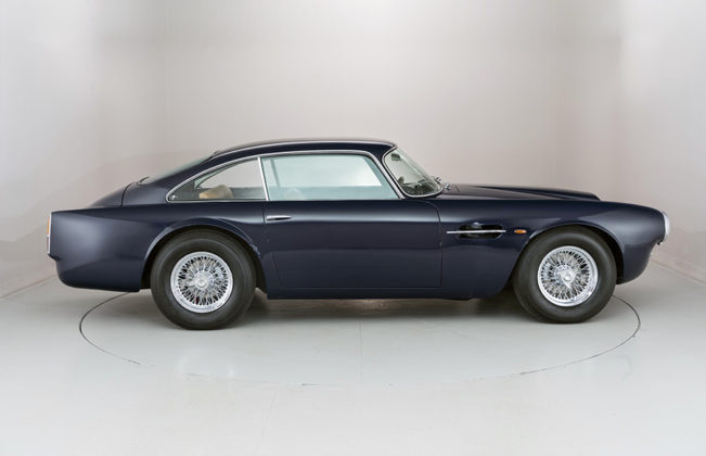 Aston Martin DB4