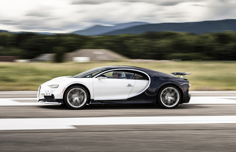 Bugatti Chiron Supercar