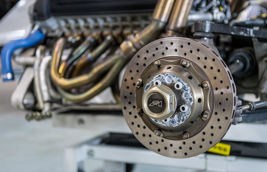 McLaren F1 Service Center