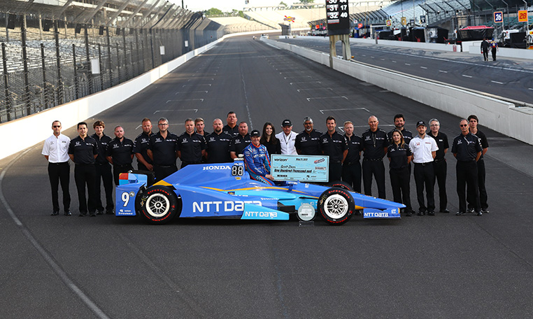 Scott Dixon Captures Indy 500 Pole Position With Fastest Speed Average In 21 Years
