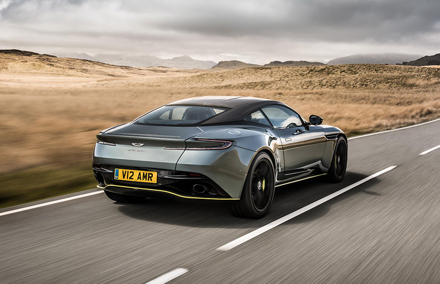 Aston Martin DB11 AMR