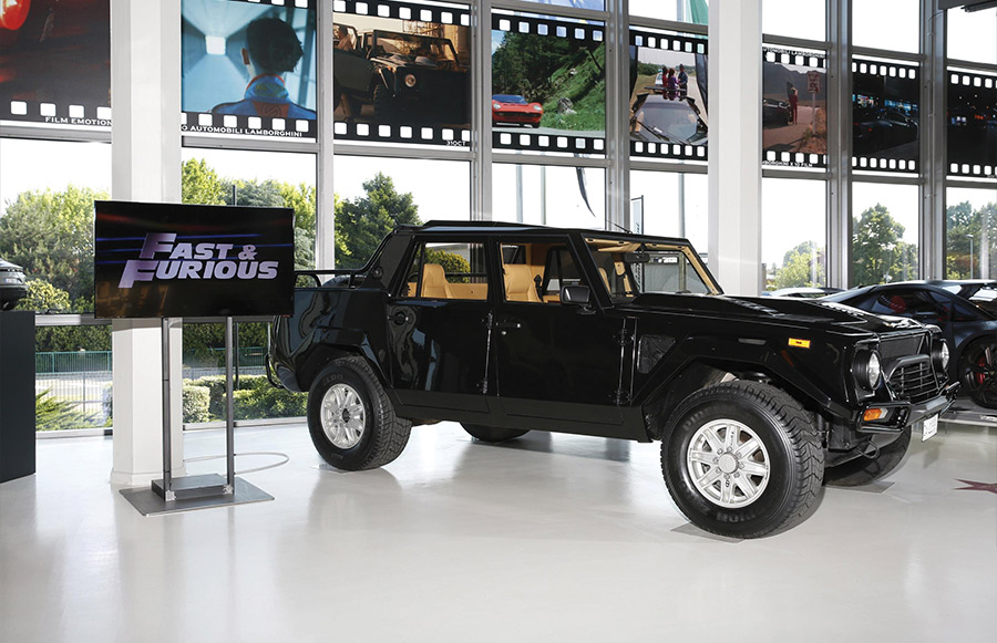 Lamborghini LM002