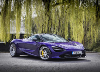 McLaren 720S Wins Red Dot Design Award