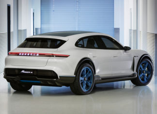 Porsche Mission E Cross Turismo